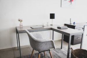 The best College Checklist 8 | eat move healthy workplace, workspace, home office-5517744.jpg