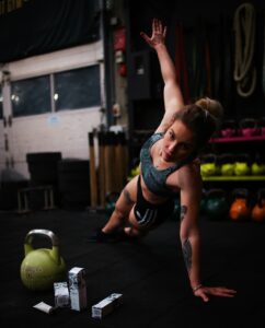 Self-Care-fitness, gym, exercise-4006937.jpg