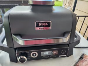 Ninja-Woodfire- Outdoor-Grill-Smoker