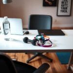 desk-workout-exercises-at-your-desk-office-workout-ideas-stay-active-at-work