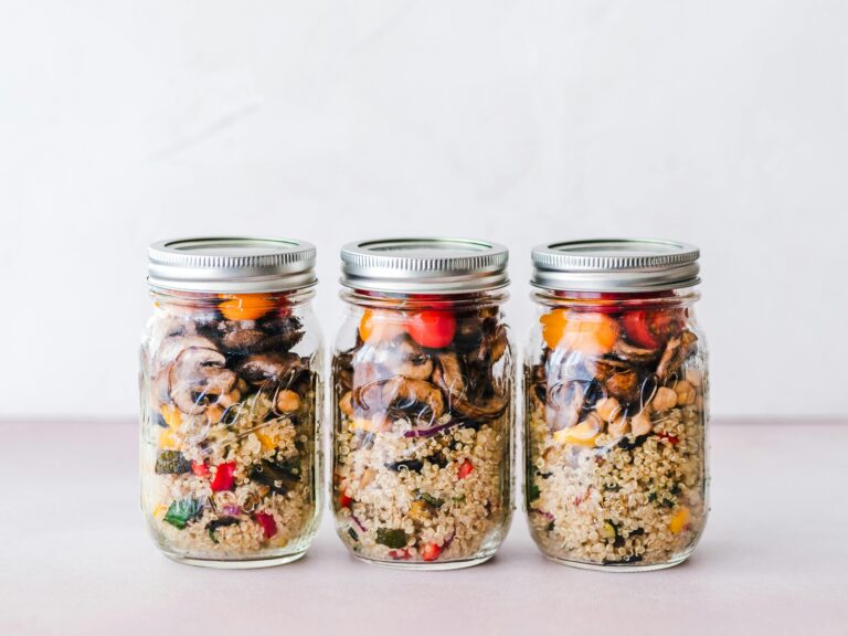 The Best Plant-Based Proteins 15 | eat move healthy Colorful quinoa salad jar with roasted veggies, ideal for healthy meal prep.